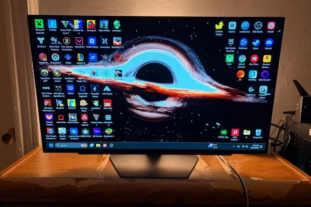 LG 27GR83Q-B – 240Hz